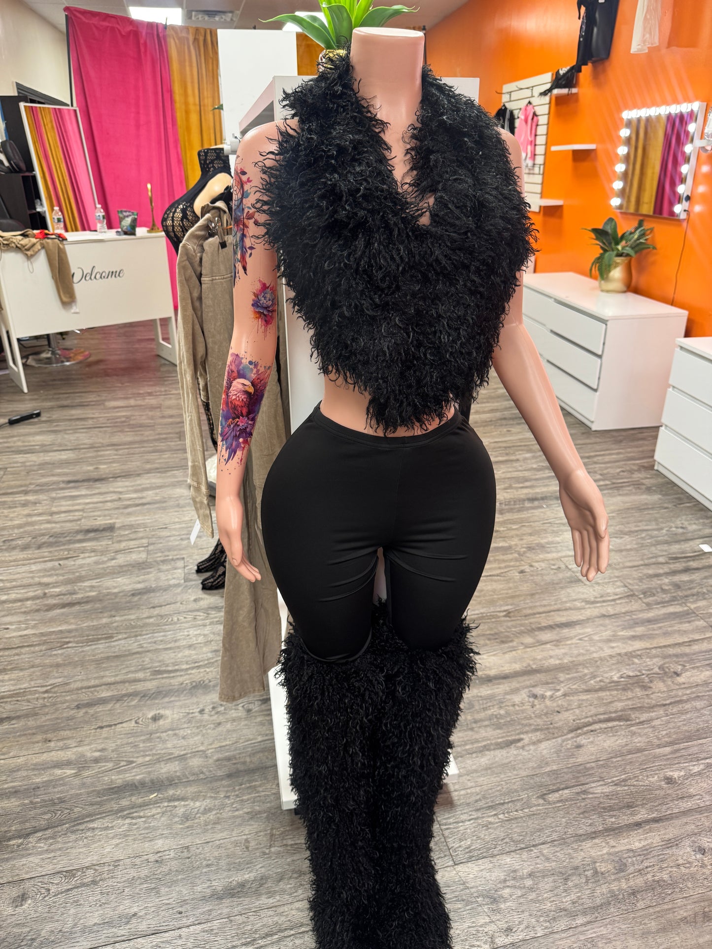 Baddie Red Fur Set
